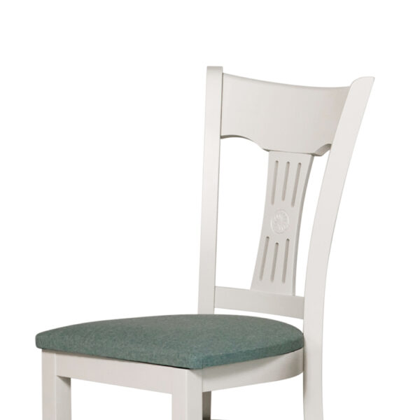 Chair Selina