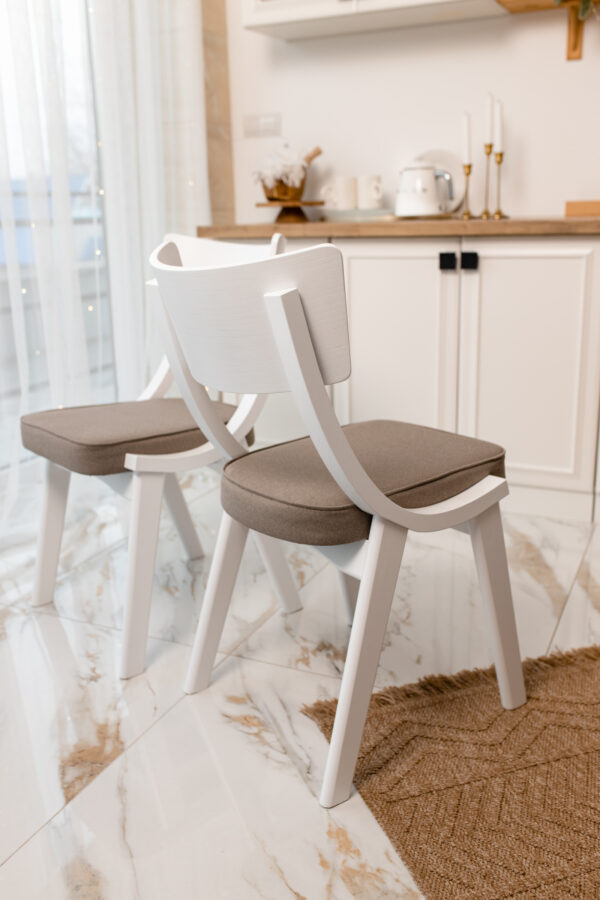 Chair Diran (Beech)