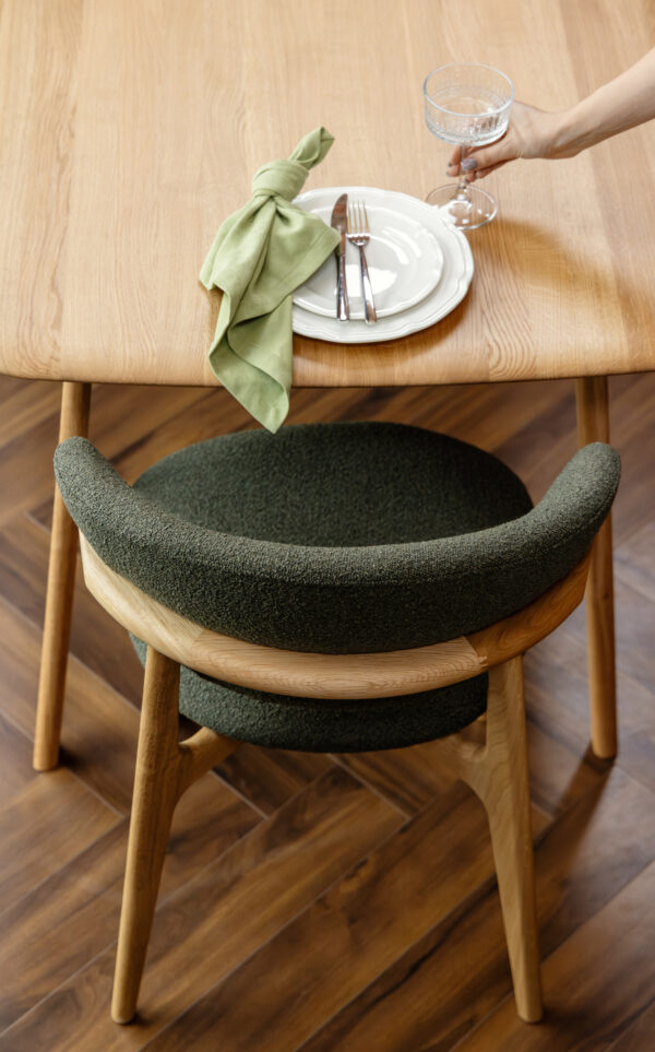 Chair Roses (Beech)