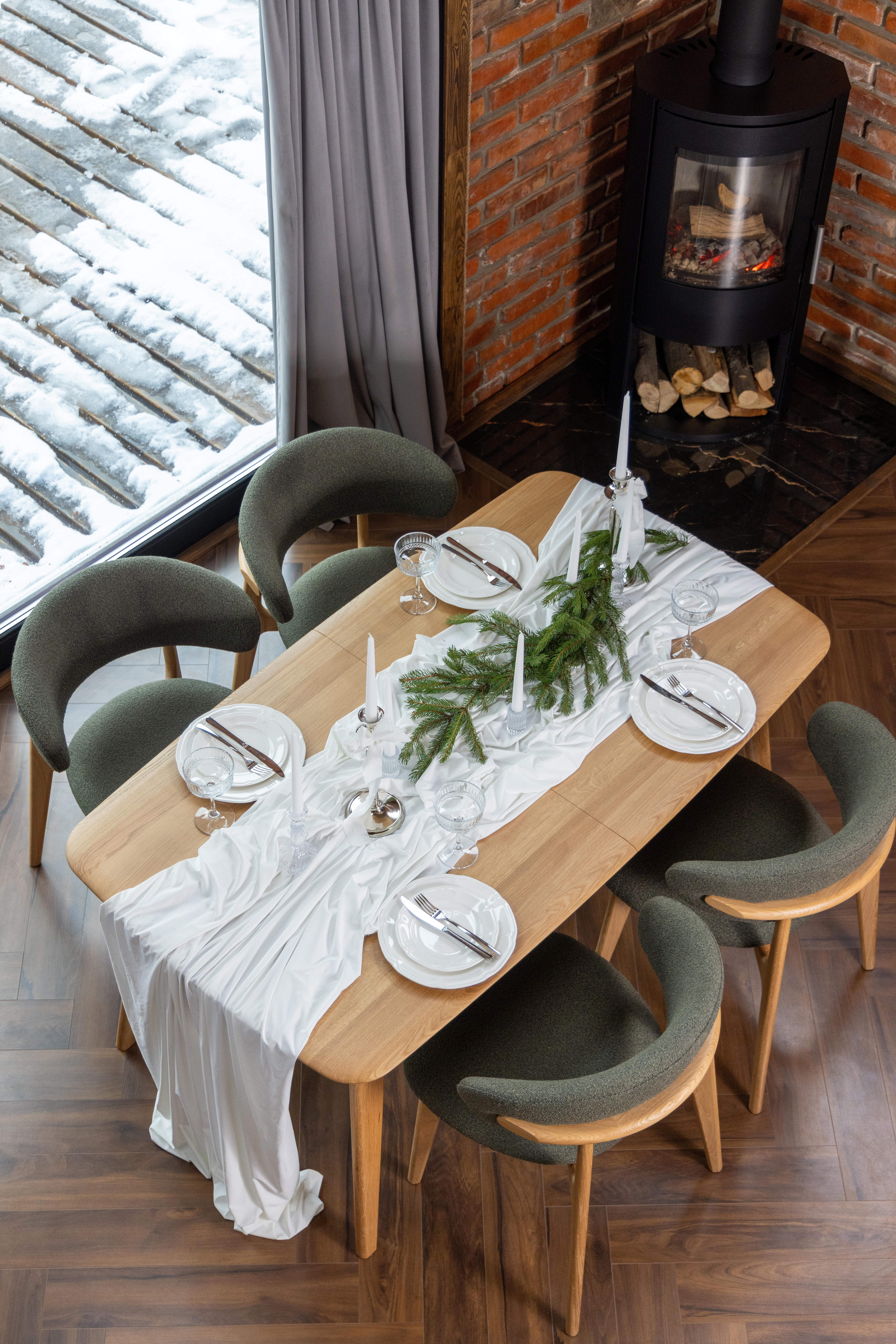 Chair Roses (Beech)