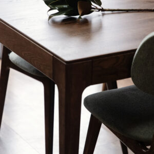 Denis Table