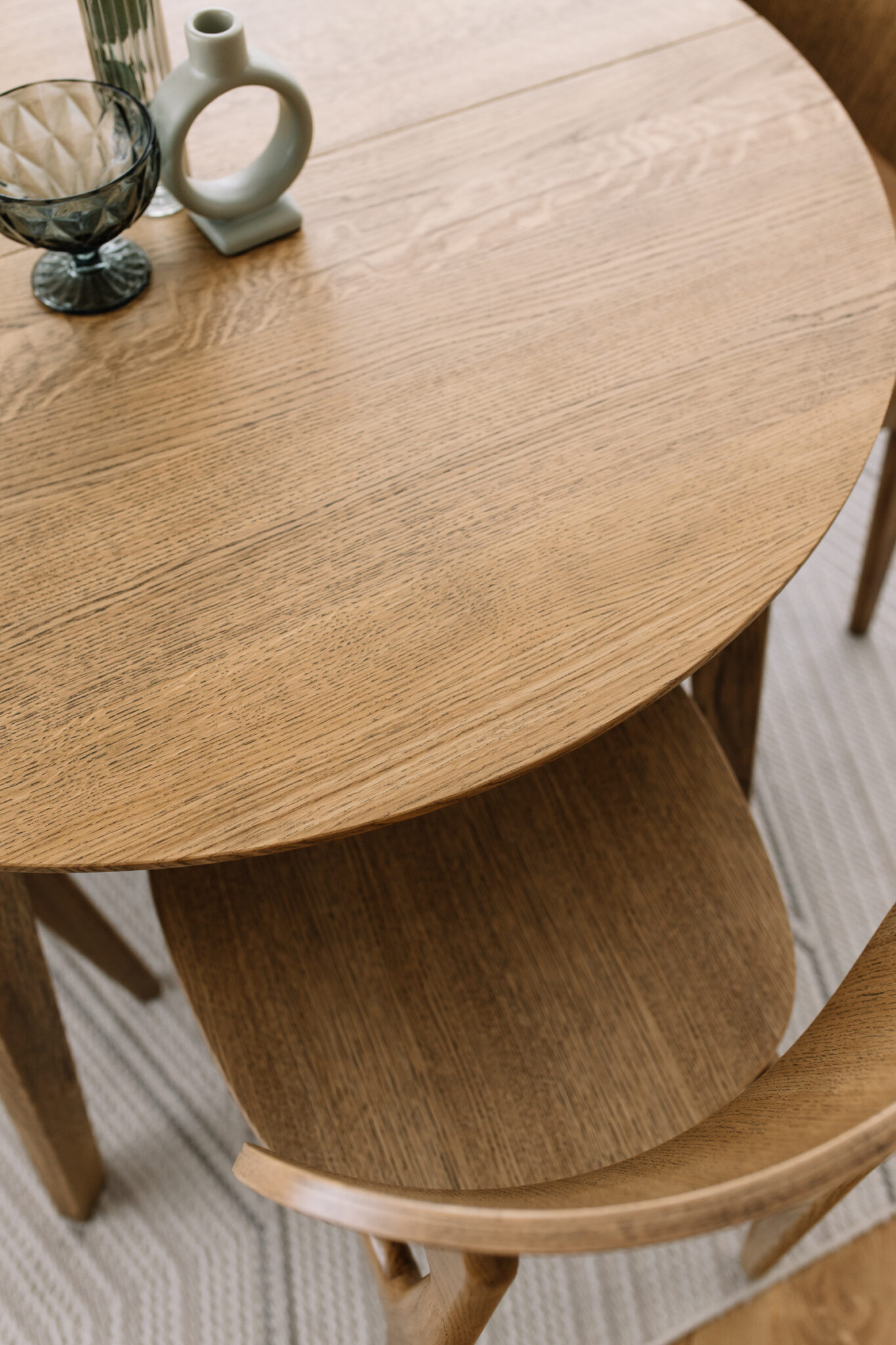 Sorrento Table