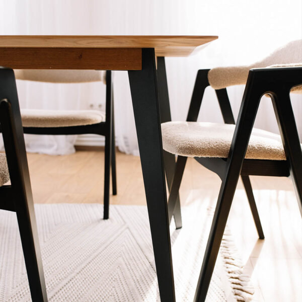 Venetti_9 Venetti Table